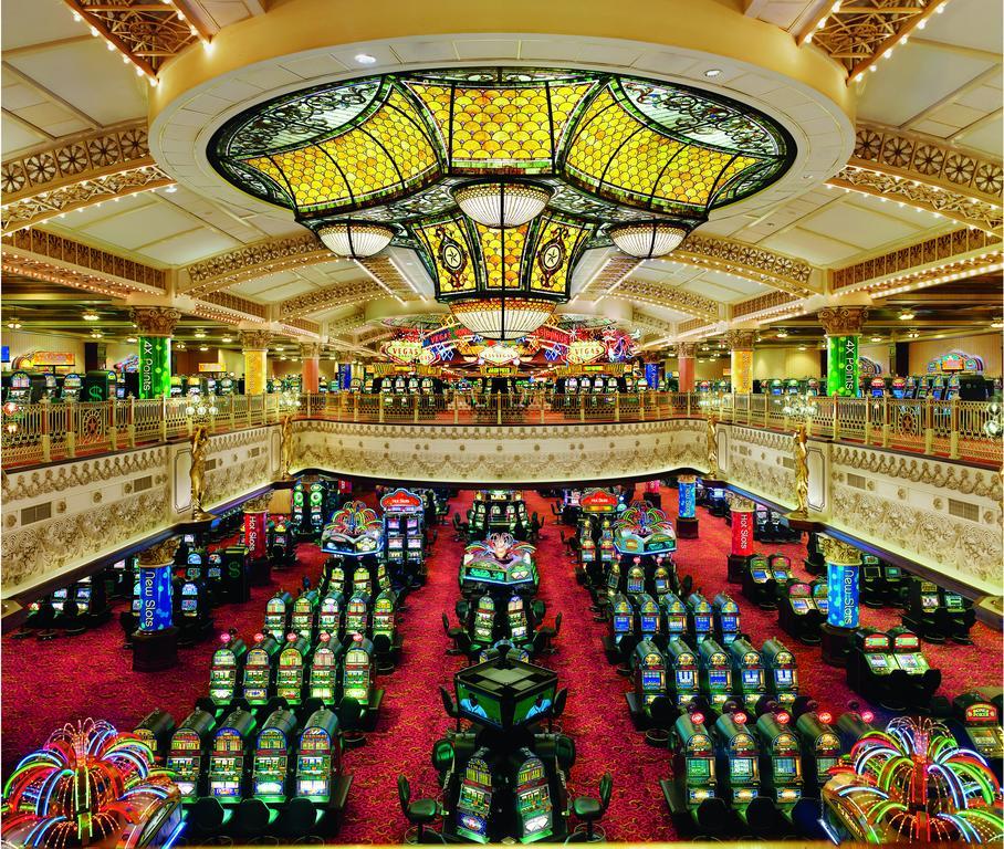 Ameristar Casino Resort And Spa Saint Charles מראה חיצוני תמונה