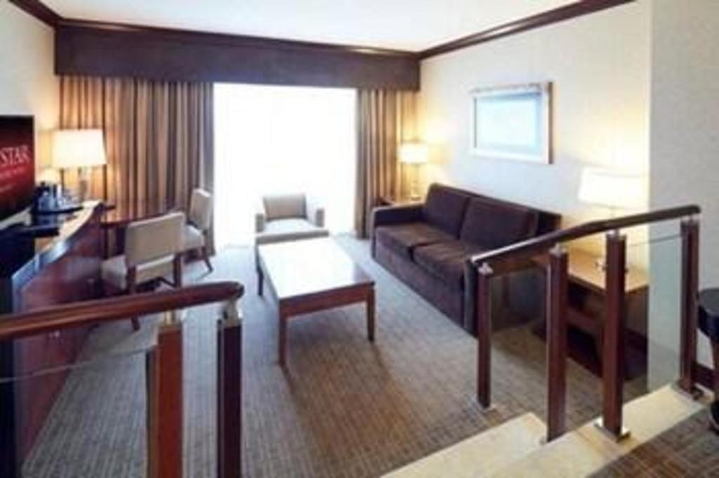 Ameristar Casino Resort And Spa Saint Charles מראה חיצוני תמונה