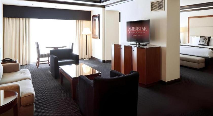 Ameristar Casino Resort And Spa Saint Charles מראה חיצוני תמונה