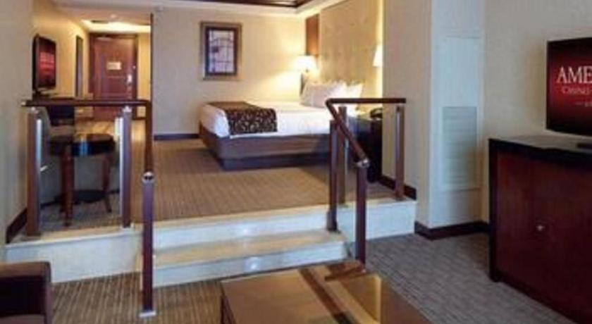 Ameristar Casino Resort And Spa Saint Charles מראה חיצוני תמונה